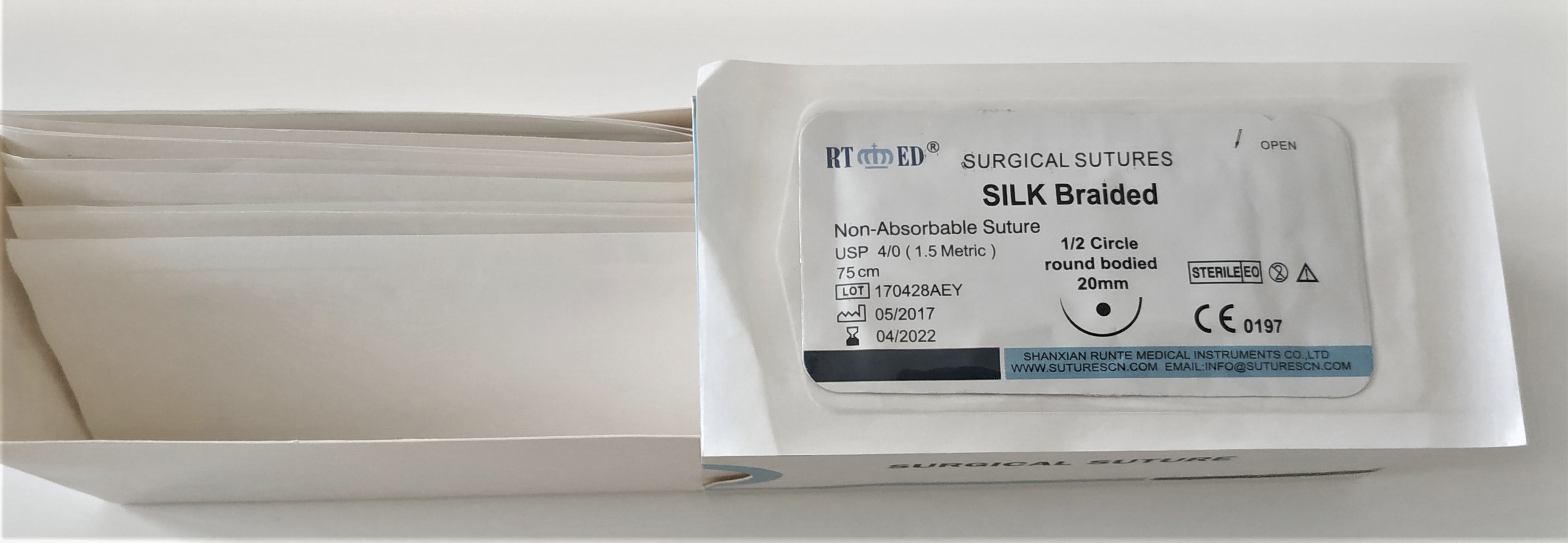 İpek Cerrahi İplik-sütur Silk 12 Li No:4/0 Keskin